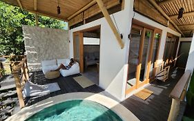 Jellyfish Villas Bingin Beach